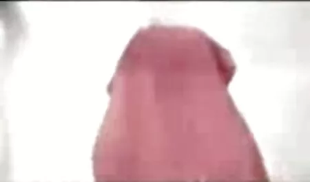 סוזי סרטים לצפייה ישירה פורנו ופופי מלטפות בעדינות
