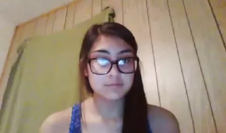 Laura סרטי פורנו לצפייה ישירה case