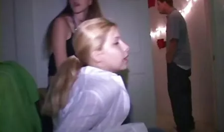 נדין סרט כחול לצפיה חינם באווירה נעימה.