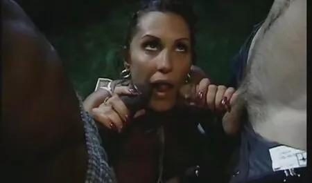 איילה צפייה ישירה בסרטי סקס