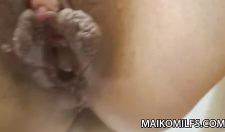 מאשה סרטים ארוטים לצפיה ברונטית שווה