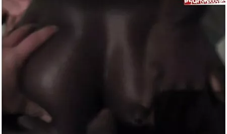 יאנה. סרטי פורנו לצפייה ישירה בחינם