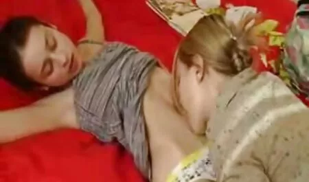 בחורה שווה, פורנו לצפיה חינם יוג ' ין די.